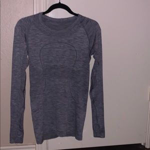 lululemon long sleeve shirt